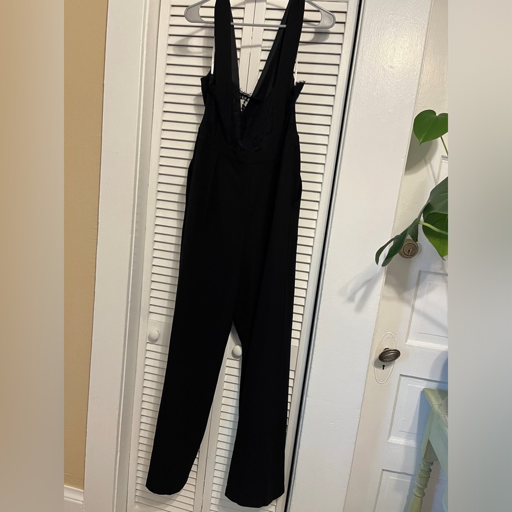 NWOT Lulus black jumpsuit  size XL